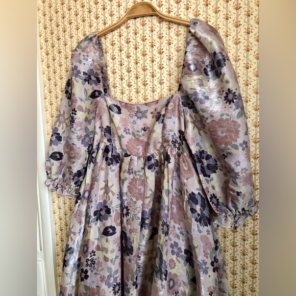 Storia Puff-Sleeve Floral Babydoll Midi Dress | Medium - Picture 6 of 10